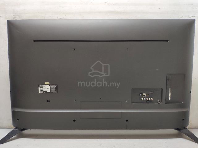 LG 49" Smart 4K ultra HD LED TV good condition  - photo 6 of 6