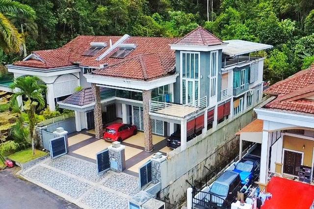 2 Storey Semi D Taman Andaman Ukay, Ukay Perdana 1