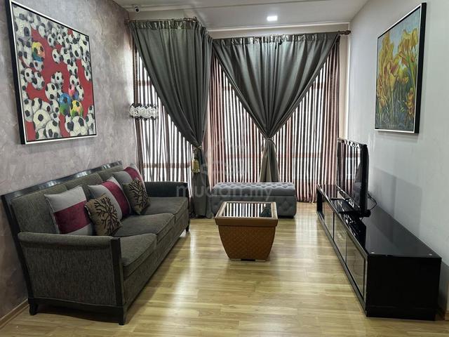 Semi-D, Taman Greenhill, Shah Alam, Selangor. 1