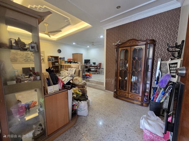Taman Perling 1