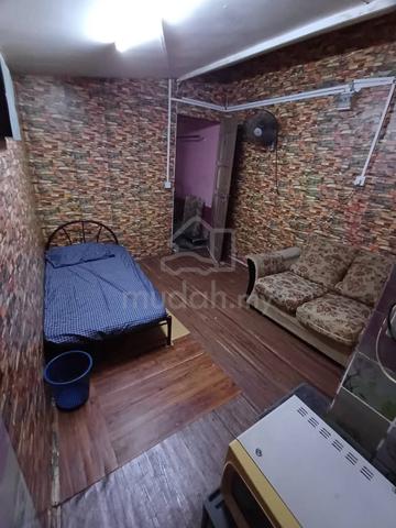 Bilik Studio Room Batu 6 Gombak 1
