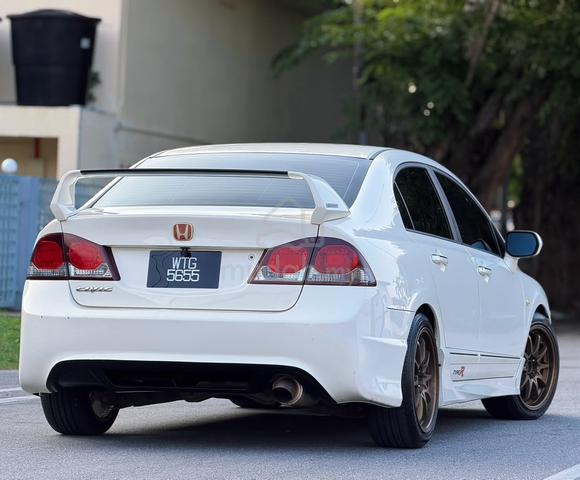 2009 Honda CIVIC 2.0 I-VTEC (A) - 4