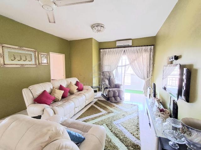 Apartment Tanjung Merdeka Villa 1