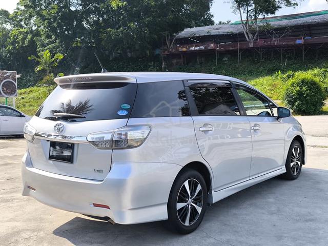 2017 Toyota WISH 1.8 S (A) Full Loan - 2