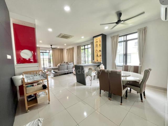 【Move in Condition】2Sty Terrace House , Lake Club Rawang 1