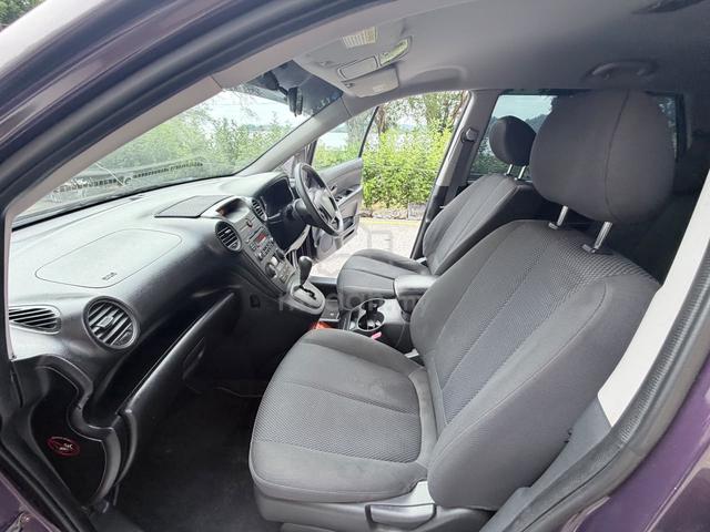 2011 NAZA KIA Rondo 2.0 Auto MPV Budget Ac Sejuk - 5