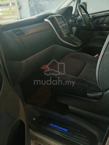 2016 Toyota ALPHARD 3.0 - 4