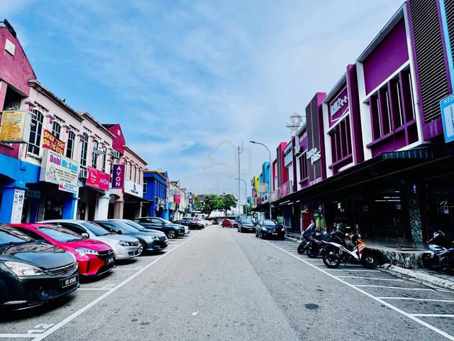 Bandar Baru Uda - Jalan Padi Emas - Intermediate - Facing Inner 1