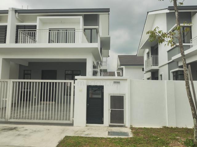 Nilai, beside Pajam tol, 2 storey semi-D , easy access LEKAS highway 1