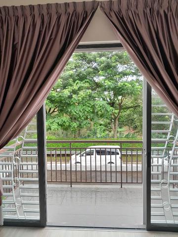Peaceful Double Storey Terrace House Facing Park & Durian Orchard
Beau 1
