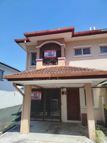 2 Storey Endlot Seri Kembangan near Taman Equine Park UPM FOR SALE 1