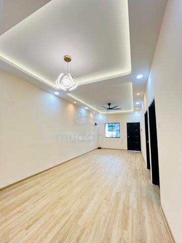 RENOVATED🔥Single Storey Taman Rinting, Masai for Sale 1