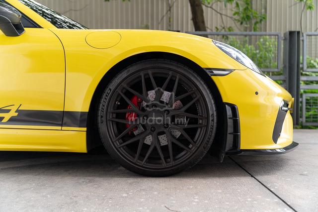 Porsche Cayman 2.0 2018 Racing Yellow - 3