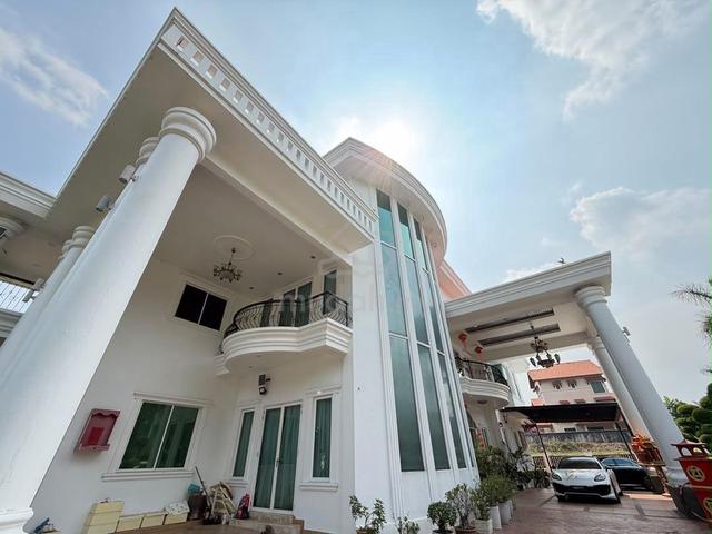 Country Heights Luxury Bungalow 1