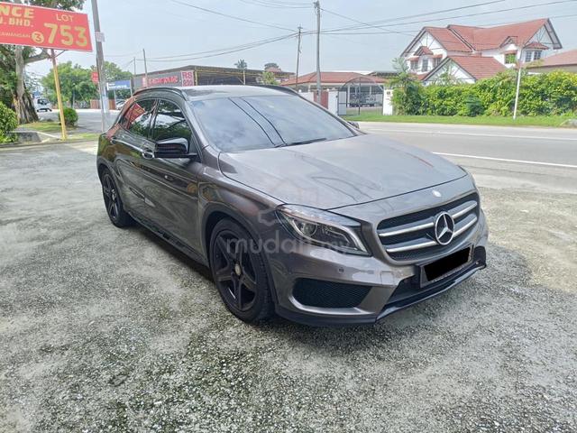 2015 Mercedes Benz GLA250 2.0 (LOAN KEDAI/BANK/CD) - 1