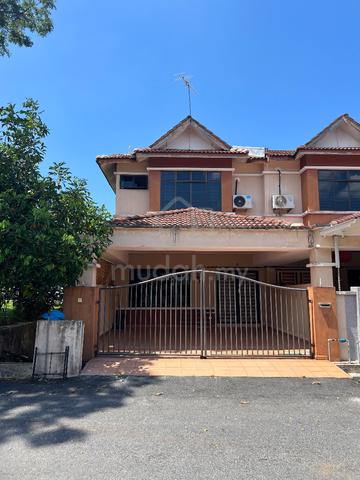 Kuantan Air Putih Double Storey House For Rent 1