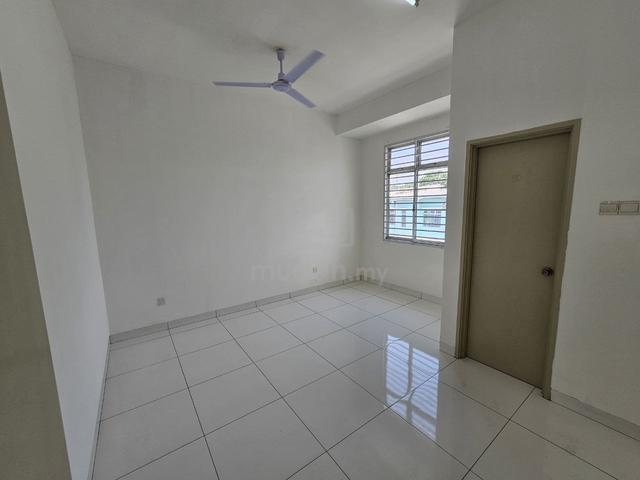 Pelangi Indah Lakeview Residency 2 Storey 24x87 Unblock View Near Aeon 5