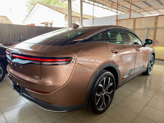 2023 Toyota CROWN 2.4 CROSSOVER HYBRID (A) - 4