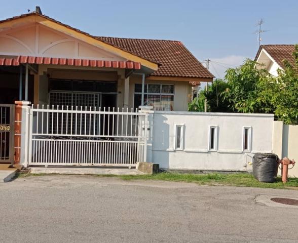 Sewa Bilik Utama 1