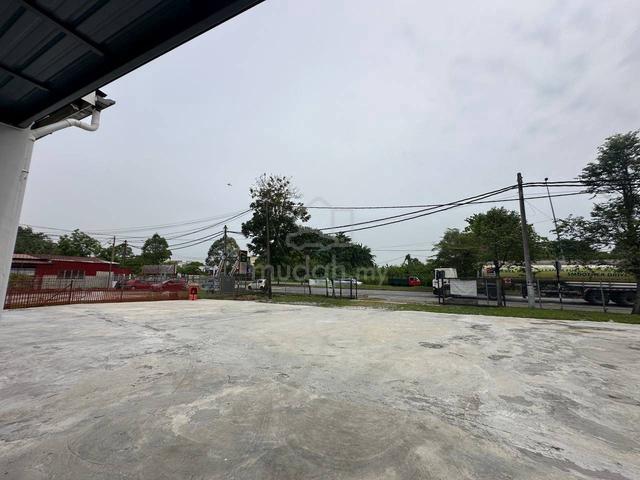 Taiping Factory / Warehouse / Building With Space facing Main road 1