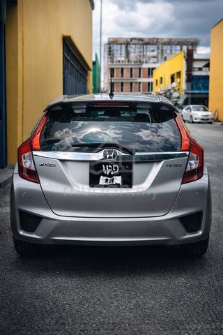 2017 Honda JAZZ 1.5 E (A) - 5