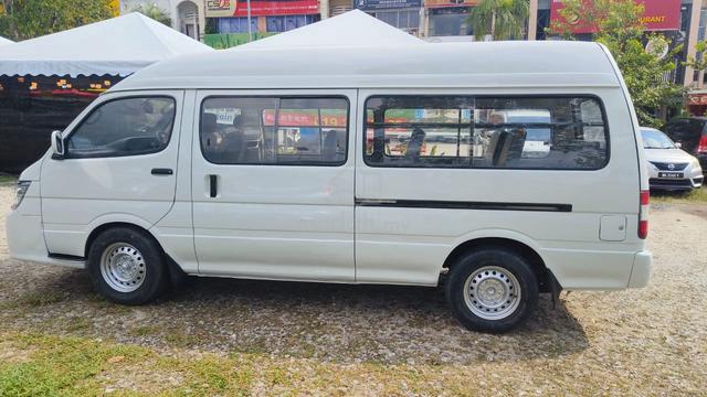 2010 Shenyang Brilliance ERA JINBEI 2.2 (M) - 4