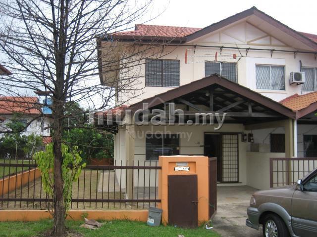 Taman Indah Permai corner house 1