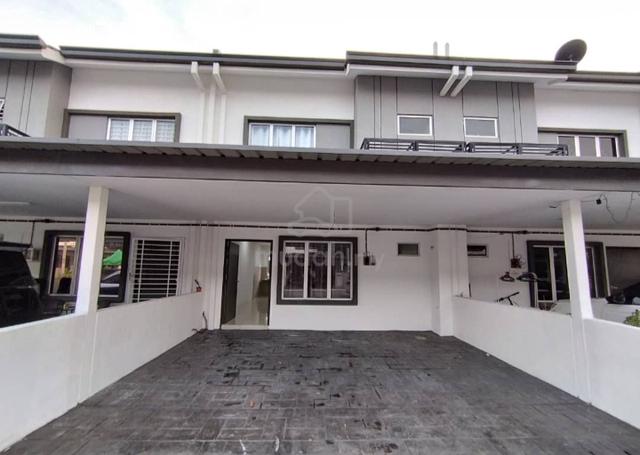Selangor Puncak Alam Not Furnished 2-Storey Terraced House For Rent 1
