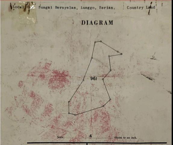 Tanah 4.91 Ekar untuk Dijual–Sungai Bernyelas, Lunggo, Serian, Sarawak 1