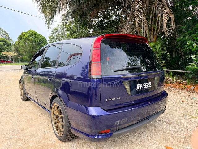 Honda STREAM 2.0 FACELIFT (A)06 - 5