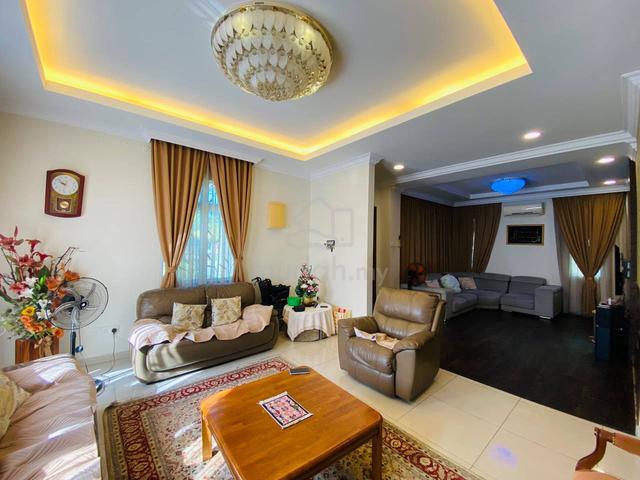 EXTENDED BEAUTIFUL Bungalow House Desa Pinggiran Putra Kajang 1