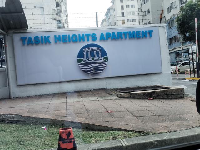 Tasik Heights Apartment 1