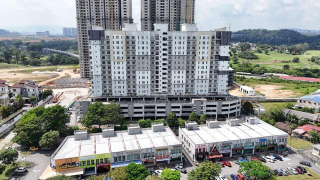 Villa Tropika (Bangi) 1