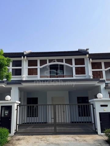 [Below Market I F.Loan I G&G] 2 Storey Cradleton Eco Majestic, Semenyi 1