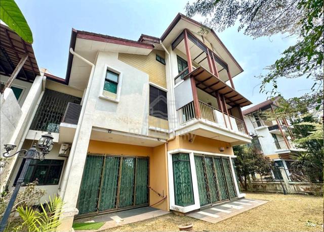 MURAHH 3 Storey Semi D Puncak Bangi Golf facing Lake Seksyen 6 7 8 9 1