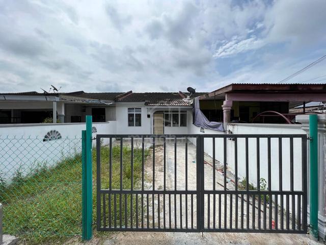 Taman Indah Jaya Lukut Port Dickson Single Storey House For Sale 1