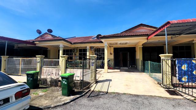 Rumah Taman Desa Aman, Open Facing Cash Back Rm40k 1