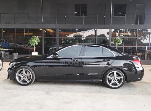 Mil-67k 2018 Mercedes Benz C200 2.0 AMG LINE Local - 3