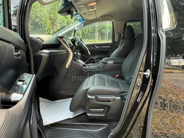 ON THE ROA 2018 Toyota VELLFIRE 2.5 AGH30R (A) - 5