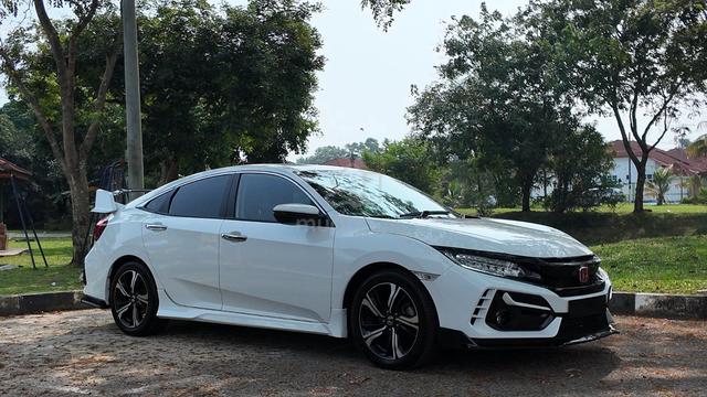 2017 Honda CIVIC 1.5 TC-PREMIUM (A) - 4