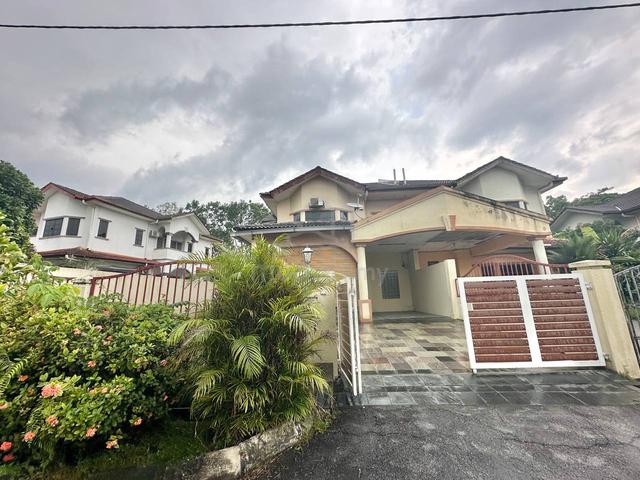MURAH! RENOVATED Double Storey Semi D Taman Puncak Utama Kajang 1