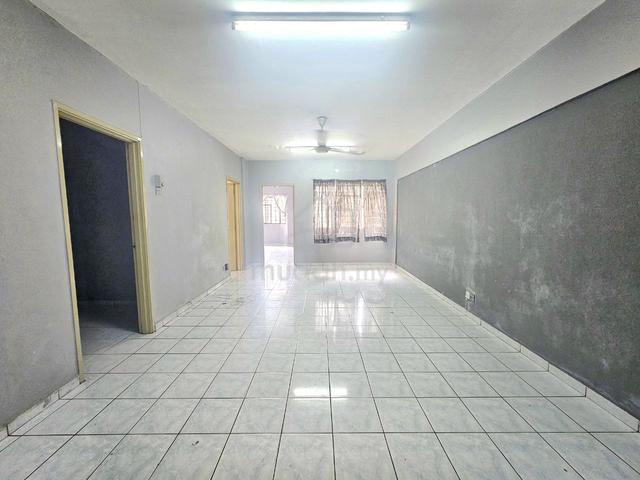 Pangsapuri Subang Suria 1