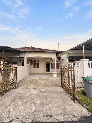 SKUDAI(3+1 BILIK)UNIVERSITI‼️Murah(SIAP RENOVATE)‼️BELOW MARKET‼️ 1