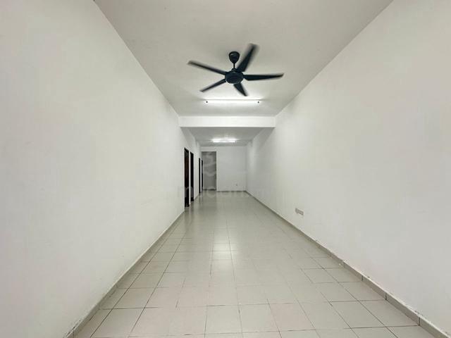 Jln Scientex Jaya @ Senai Townhouse Ground Floor with Aircon Fridge 1