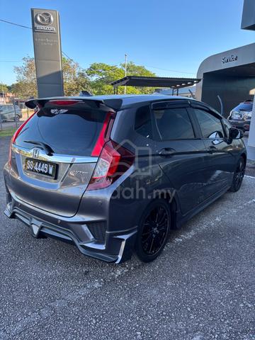 2015 Honda JAZZ 1.5 E (A) - 4