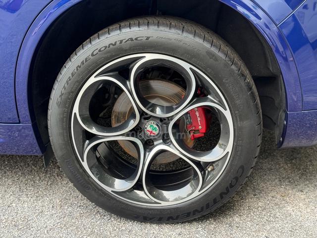 2021 Alfa Romeo STELVIO 2.9 QUADRIFOGLIO (A) - 4