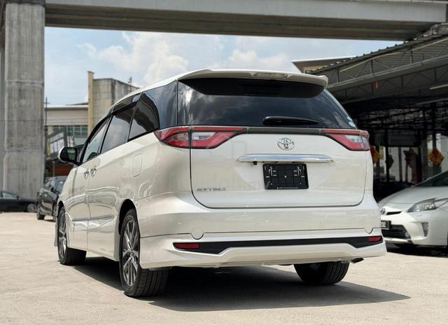 P.BOOT 2017 Toyota ESTIMA 2.4 AERAS PREMIUM (A) - 2