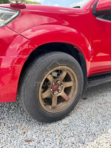 2013 Toyota FORTUNER 2.5 G TRD SPORTIVO VNT - 4
