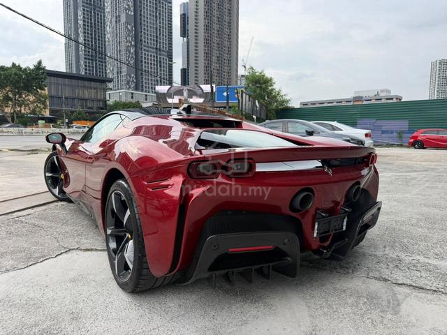 2021 Ferrari SF90 STRADALE 3.9 UNREGISTERED - 3