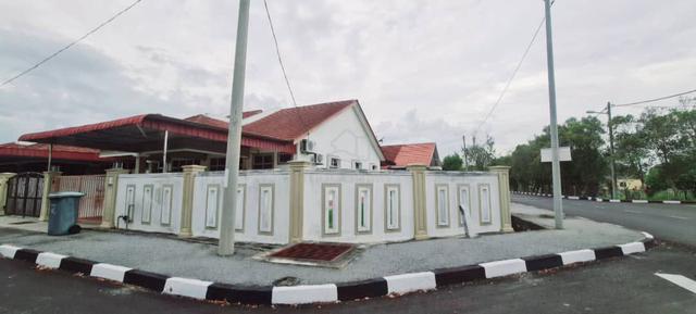 CORNER LOT LAWA💥 TAMAN LAYANG-LAYANG, TOKAI📍Sesuai Buat Homestay✅️ 1